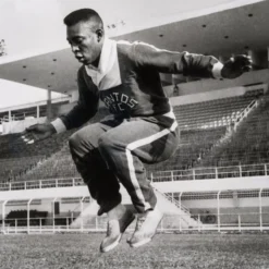 Training Hard (Silver Gelatin 40x40) -Art Prints Shop pel sle por 03510 5 training hard 40 2023 02 09T12 54 58